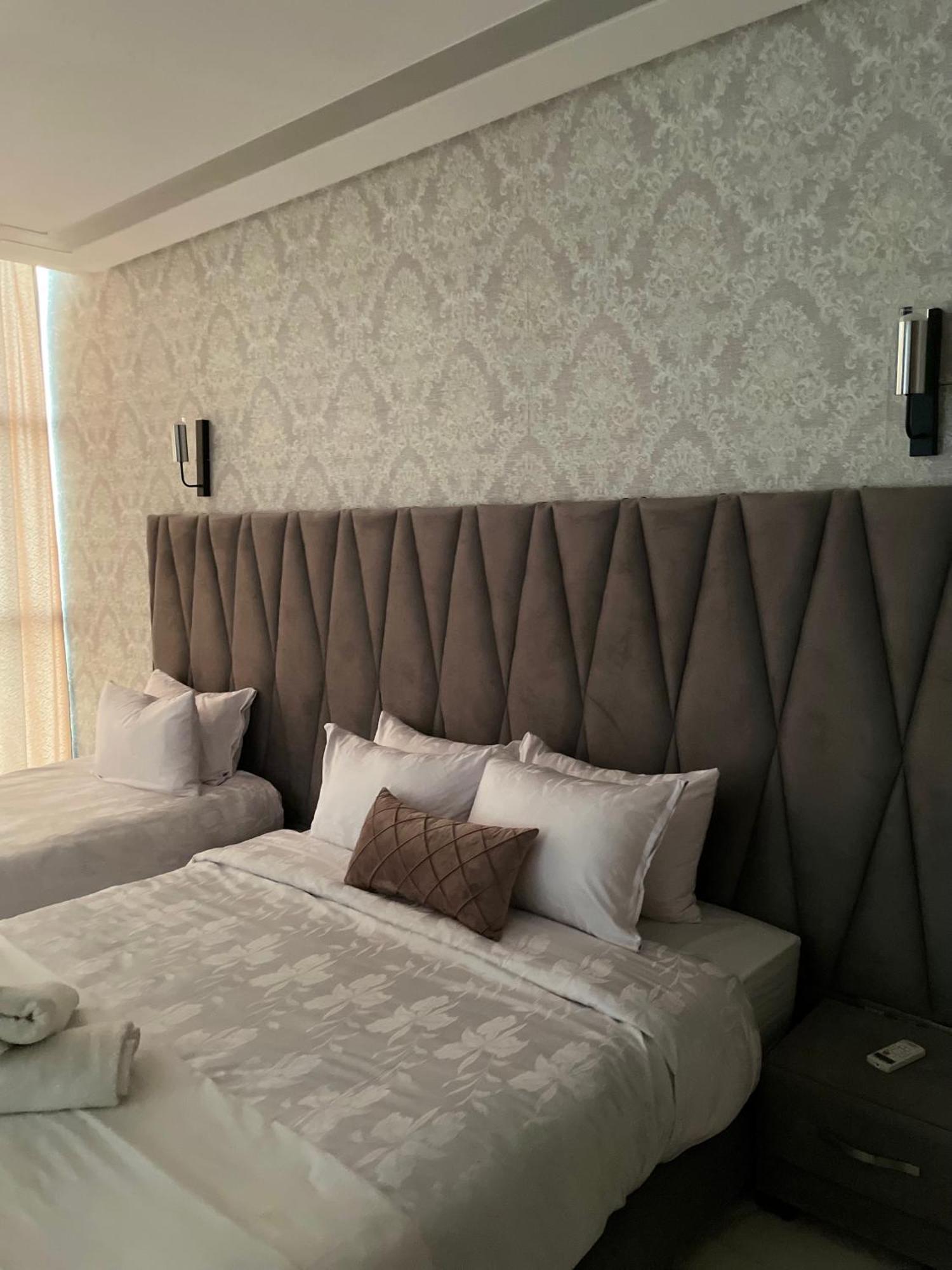 Hotel Golden Star Taounate 外观 照片